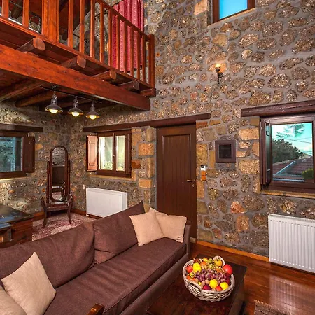 페라 알로니아 게스트하우스