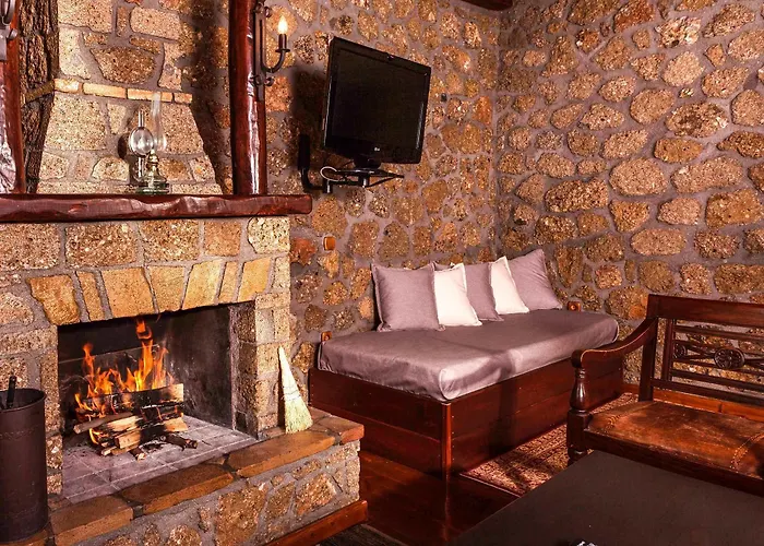 Gasthuis Pera Alonia 4*