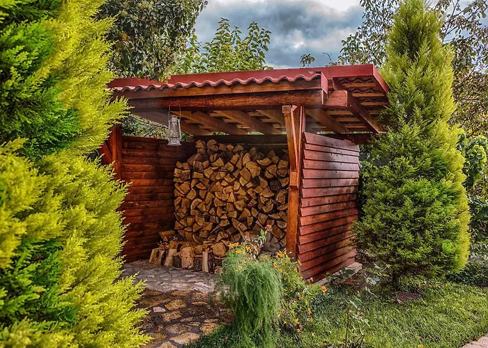 Pera Alonia Gasthuis